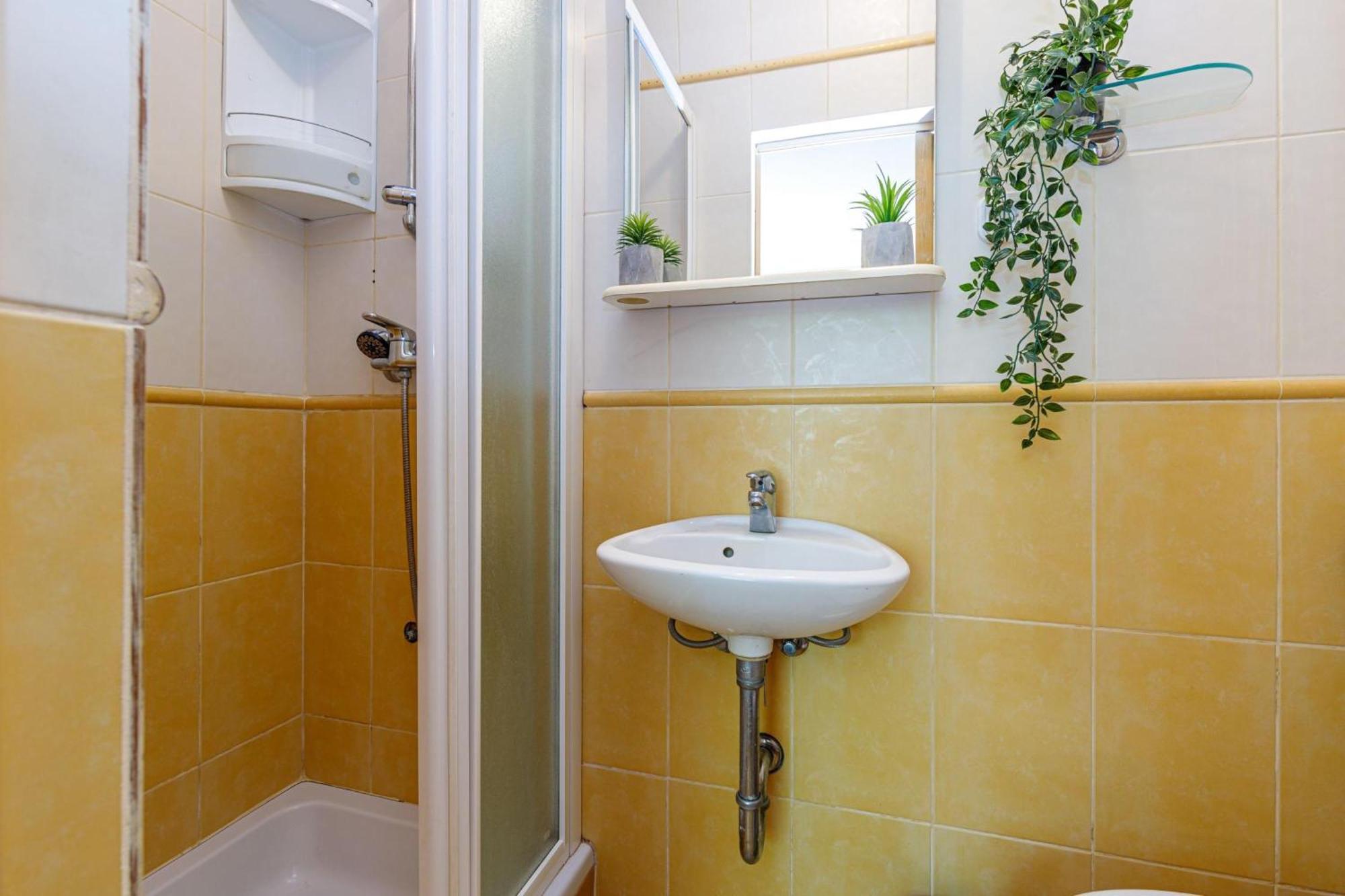 Seaview Apartment Tina Krk Island - Happy Rentals Крк Екстер'єр фото
